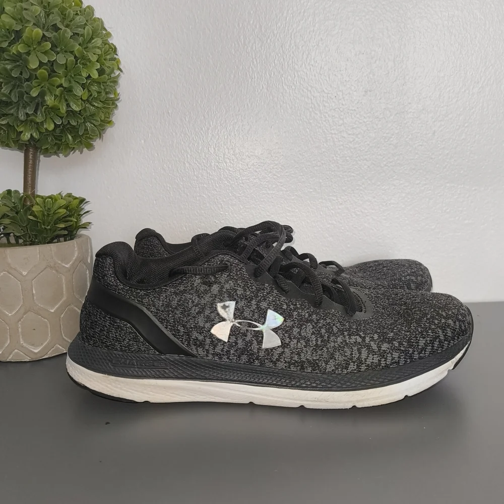 Under Armour Black and White Women's Shoes